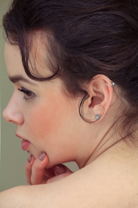 Gorgeous babe Arcadia shows her wonderful tits and her big booty